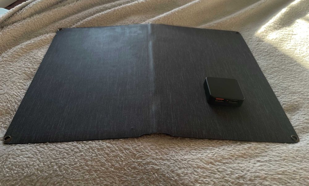 Сонячна панель з USB