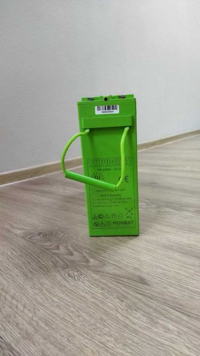 Акумулятор AGM 12V 100Ah MONBAT