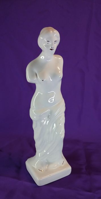Estatueta de cêramica