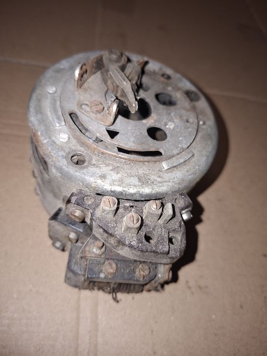 Pradnica zaplon stator jawa 6v-45w-1500