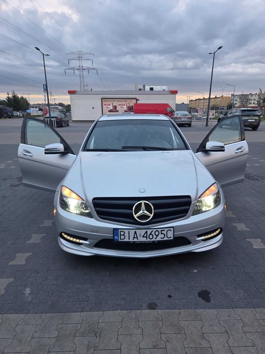 Mercedes-Benz 280