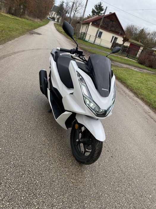 Honda PCX 125 I 2023 rok | 994 km | Stan bardzo dobre, LED , Zamiana