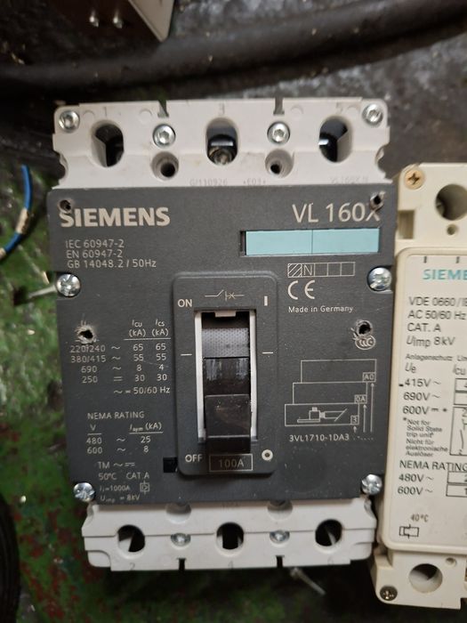 Продам автоматический выключатель Siemens бу