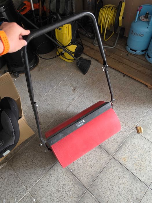 Rolo Jardim Einhell 57cm