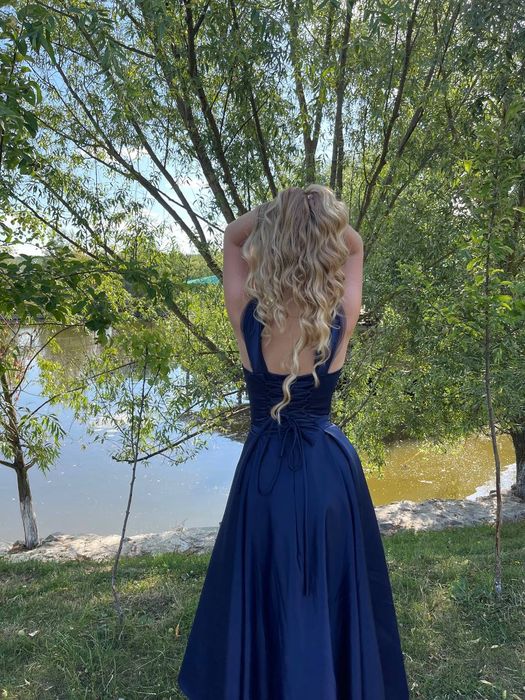 Вечірня сукня. Сукня на випускний