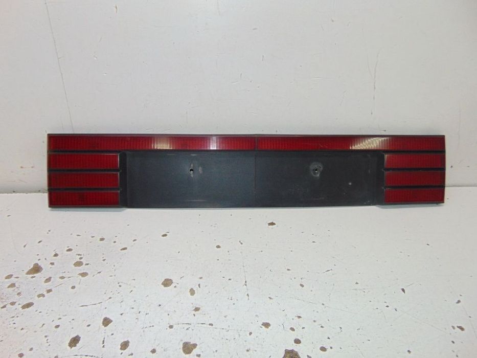 Opel ascona  placa reflectora