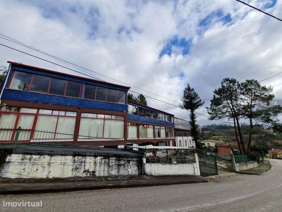 Armazém e Terreno Rústico sitos em Carnide, Pombal