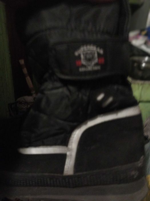 Сапоги непромокаємі 44р. маломєрки. 28см по стелькі.подойдут на 43