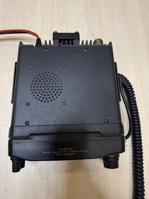 Yaesu FT-7900R, автомобільна радіостанція