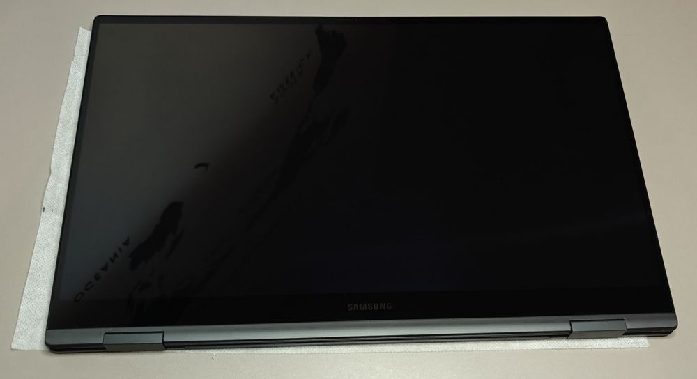 Laptop Samsung Galaxy Book 2 360, dotykowy
