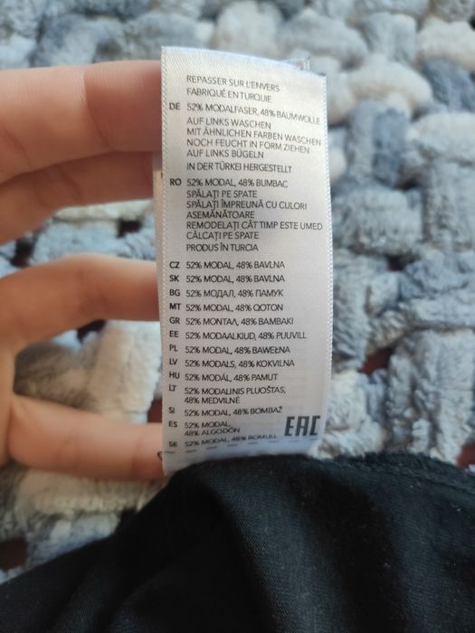 Bluzka wiązana czarna S