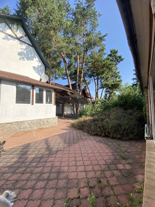 Продам  затишний будинок біля озера, Глеваха 30 км от Києва