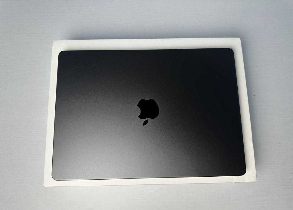 MacBook Pro 14 M3 Max 36/1000 gb