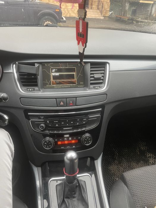 Peugeot 508 2012 на автоматі