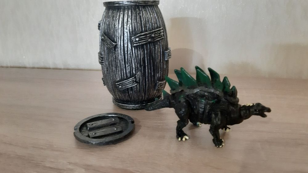 Дракончики в яйце,бочке