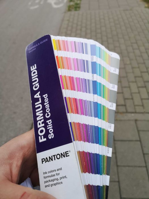 Próbnik wzornik PANTONE Solid Coated - pantonierka
