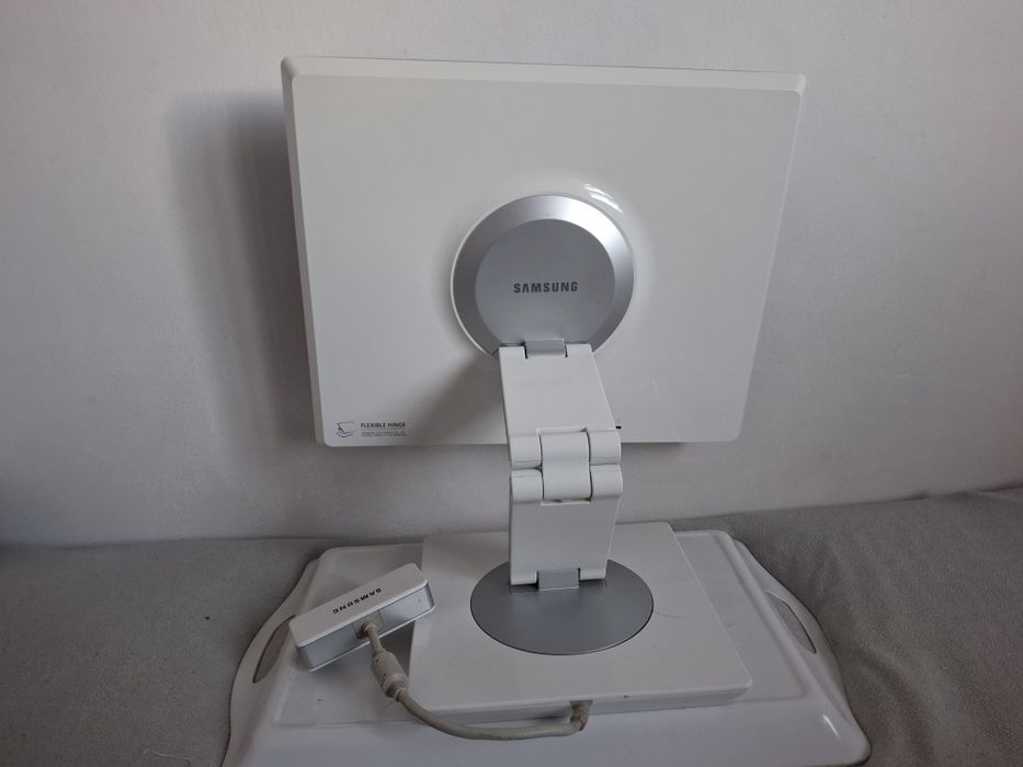 Monitor Samsung SyncMaster 970P