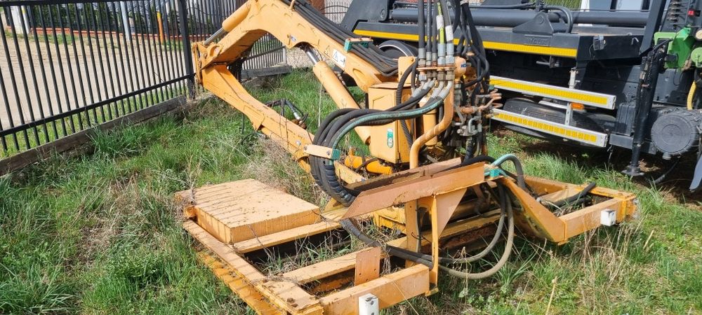 Kosiarka wysięgnikowa  Mulag Mhu 800