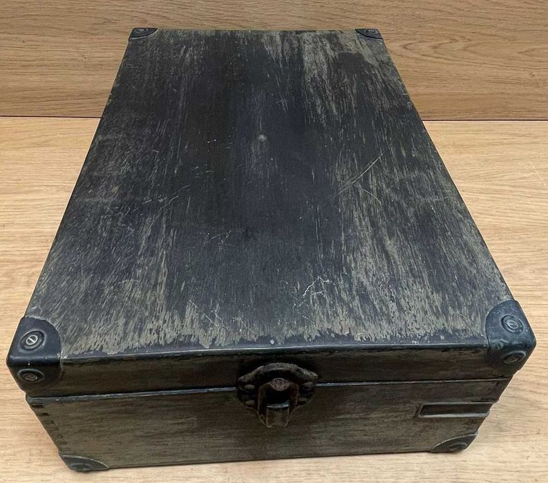 Grafenola antiguidade, com 10 discos, funciona mas tem defeito