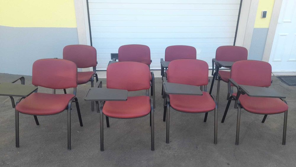 8 Cadeiras de formação