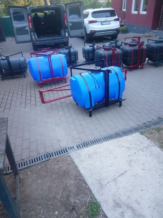 Оприскувач навісний для тракторів мототрактор міні трактора