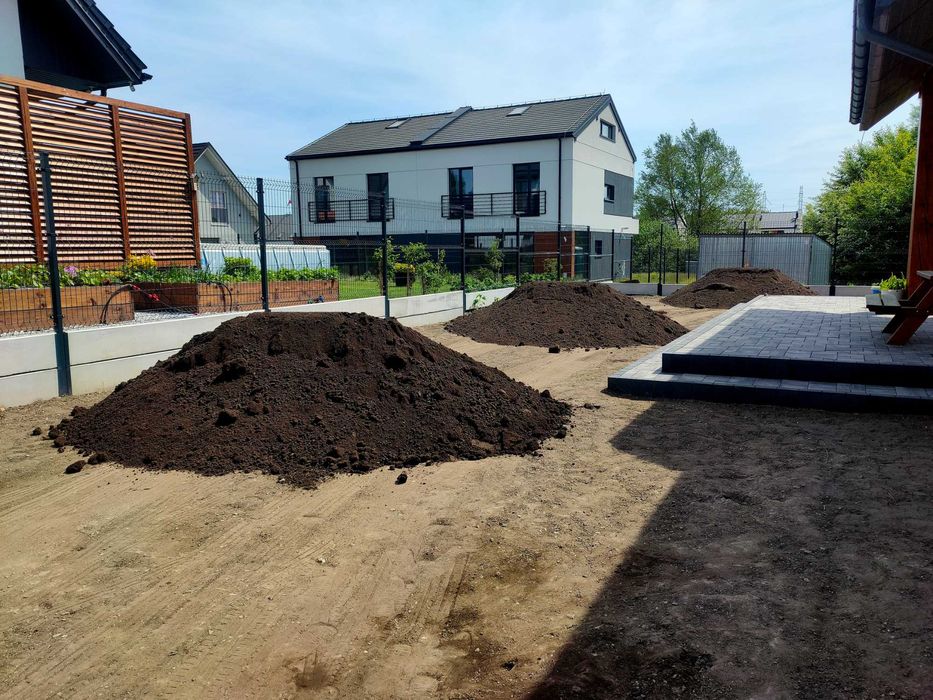 Przesiany humus pod trawnik (przesiana ziemia ogrodowa siana, czarnoziem, humus pod trawnik, do warzyw, kwiatów i drzew, piasek kompost) KRAKÓW