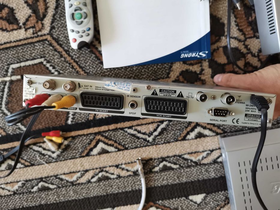 Ресивер Strong SRT 6155. Тюнер для супутникової тарілки