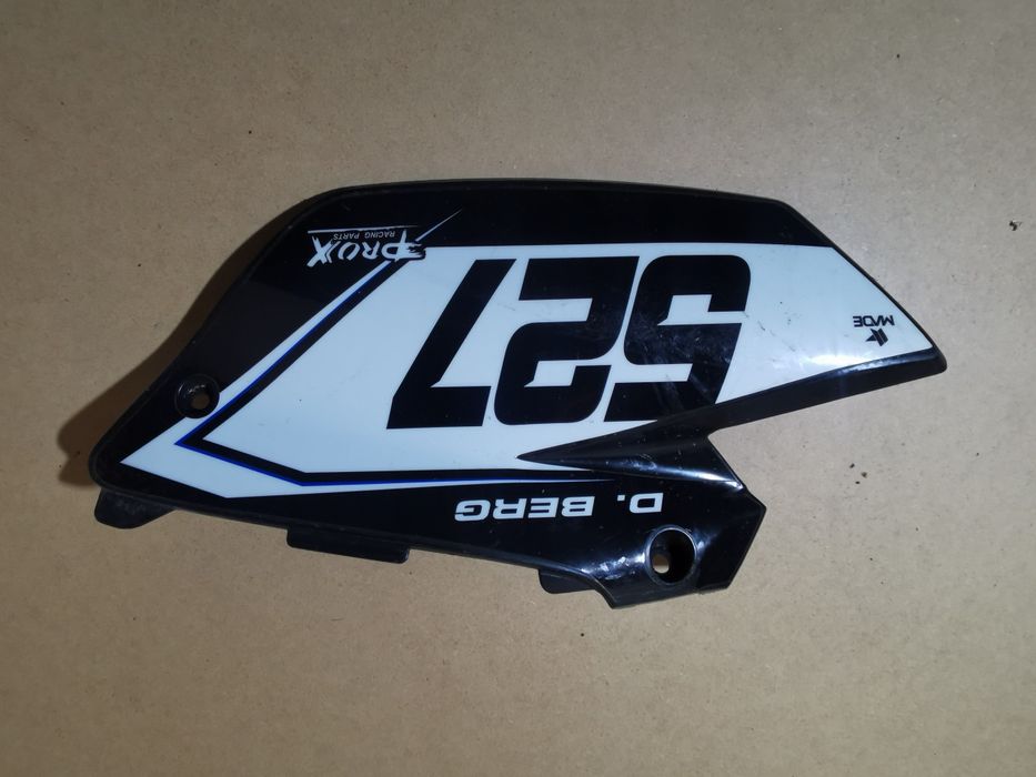 Yamaha yz 125 osłona owiewka tyl prawa wypełnienie panel