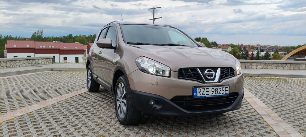 Nissan Qashqai 1,6 dci 130 km 2012 rok