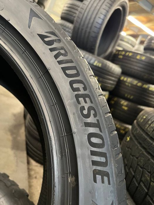 Шини Літні 285х40хR21 Bridgestone Potenza Sport / 2 шт 95% Протектор