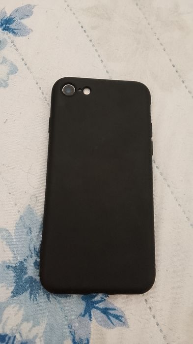 iPhone SE impecável