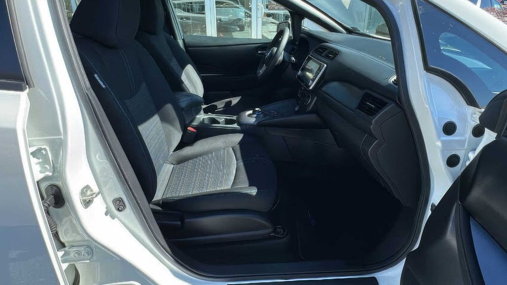 Nissan Leaf Plus      2023