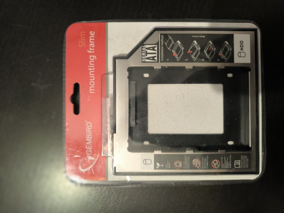 Kieszeń / adapter na dysk do cd laptopa