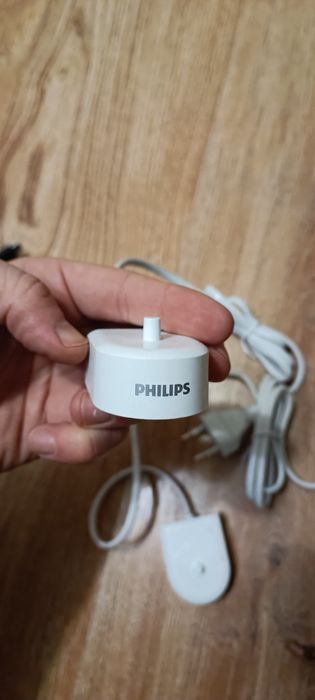 Блок питания к ноутбуку