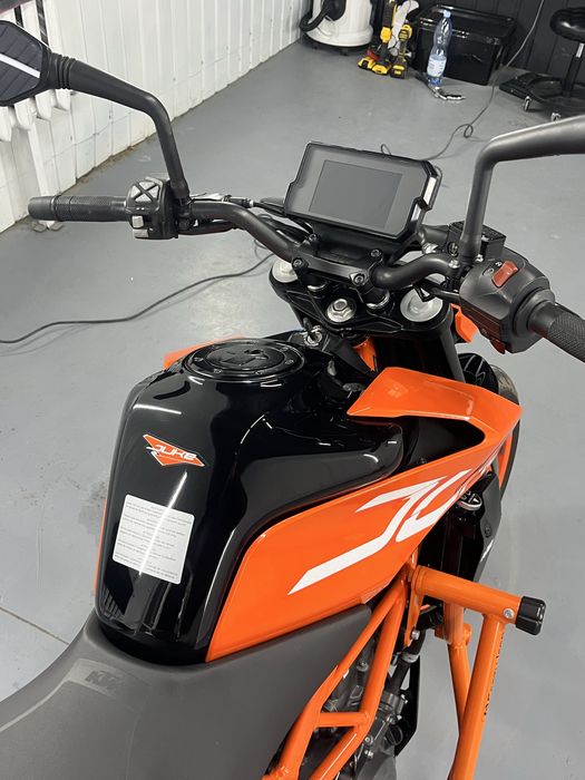 Продаю KTM Duke 390