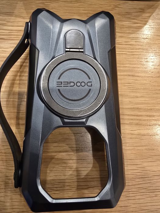 Doogee  Vmax Play 5g 16 GB Ram/ 512gb Flash tytanowy z  rzutnikiem