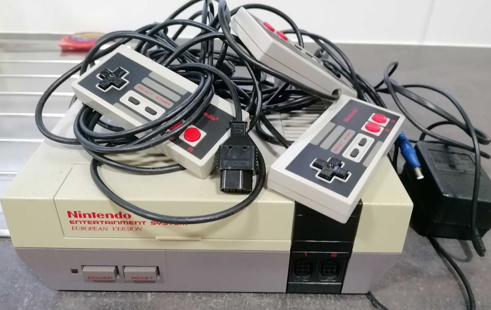 Consola Nintendo NES