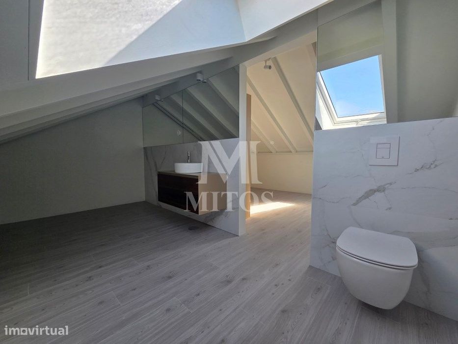 Apartamento T2 Duplex para venda no centro de Viana do Castelo