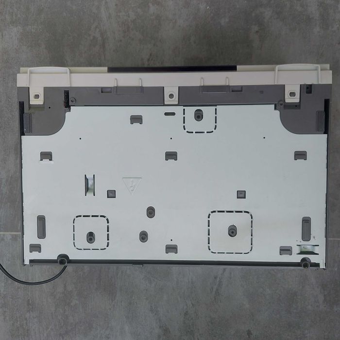 Відеомагнітофон Toshiba V-E38 (VHS, робочий)
