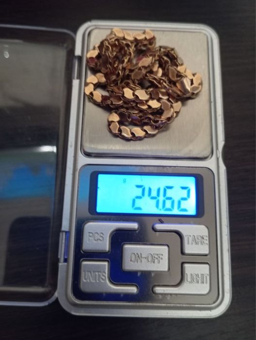 Продам золотые серьги  цепочка 585 пробы.