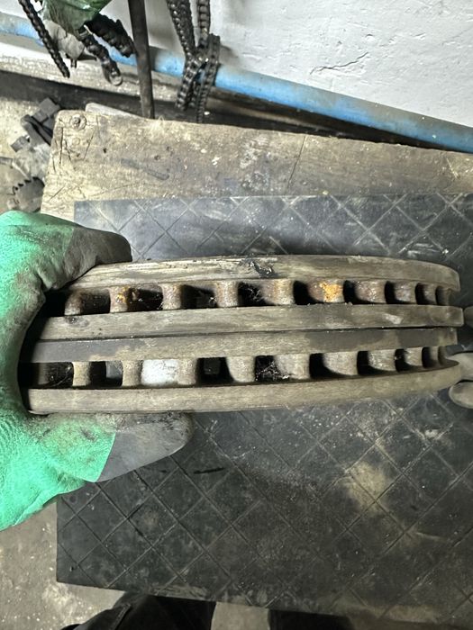 Тормощные диски передние пежо партнер ситроен берлинго 1.6 hdi b9