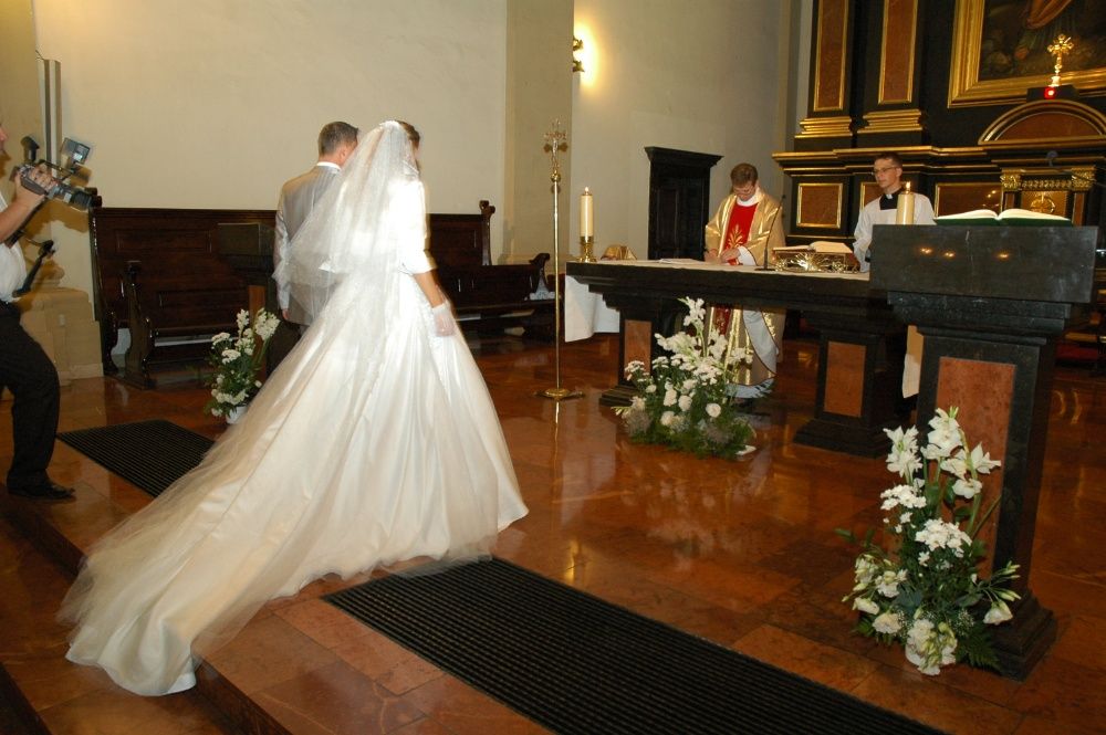 Prześliczna suknia ślubna