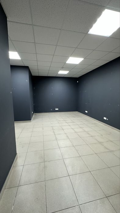 Сдам гарне приміщення Градинська 9