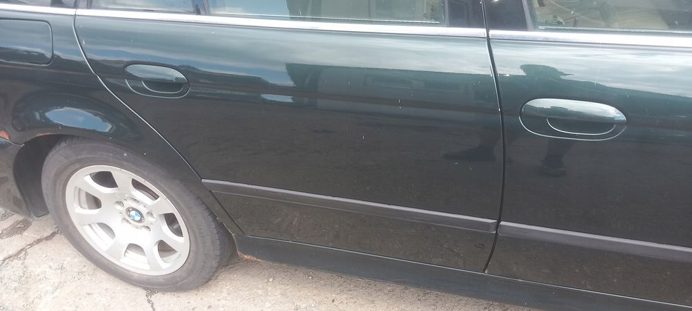 bmw e39 drzwi tylne prawe kombi
