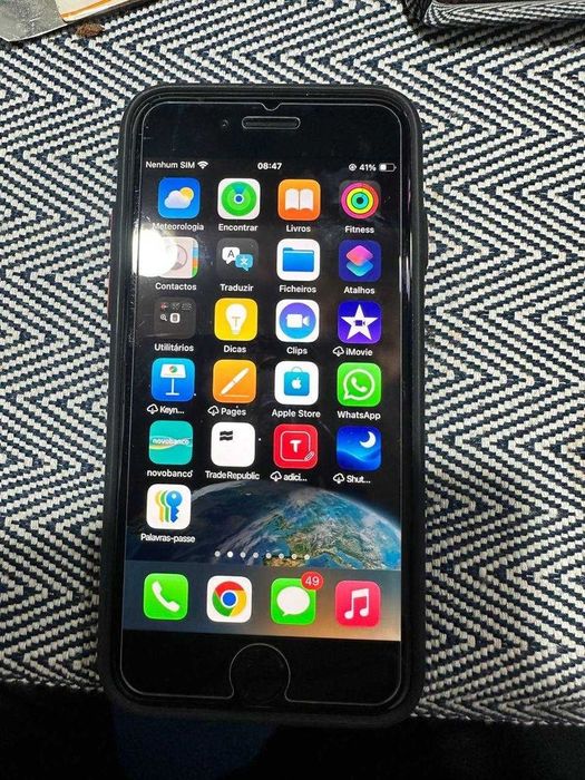 Iphone SE 3 Gen desbloqueado em bom estado