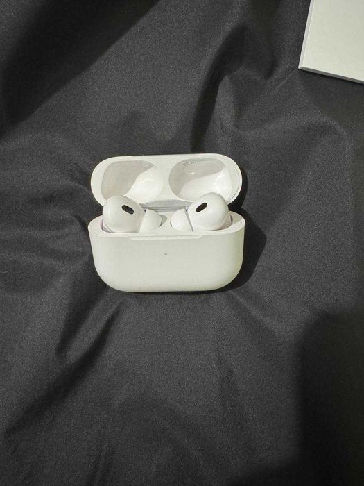 Оригінал airpods pro 2