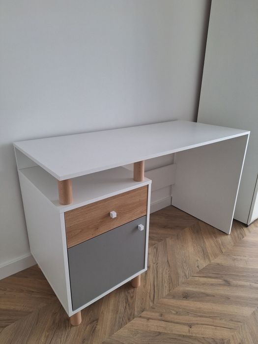 Biurko dziecięce Faro