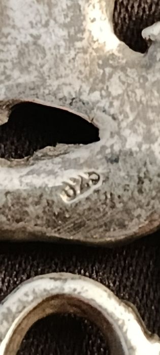 Klasyczny stary srebrny wisiorek srebrny 925,  duży smok , waga 15 g