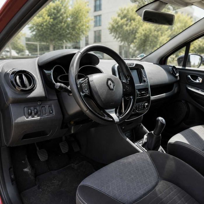 Renault Clio 0.9 TCE Dynamique || Poucos KMS || Excelente Oportunidade