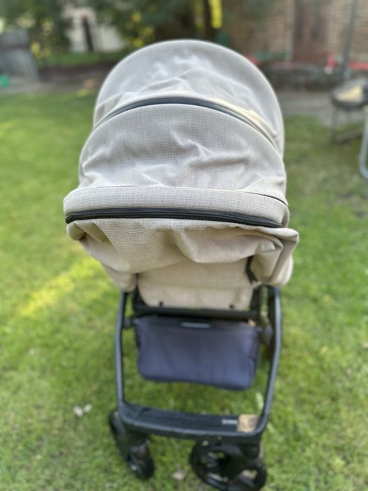 Wózek spacerowy+gondola 2w1 Roan